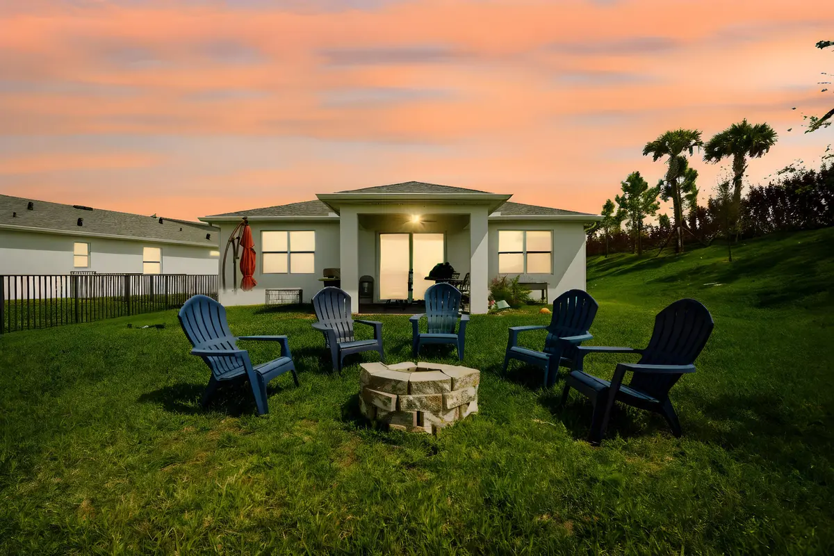 32-web-or-mls-IMG_1091 day to dusk at 14519 SW Skye Drive, Port St. Lucie