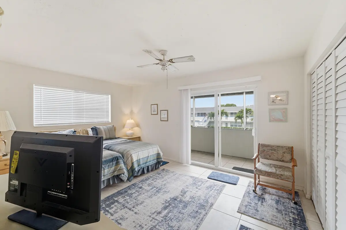 80 Harwood H Bedroom at 80 Harwood H, Deerfield Beach