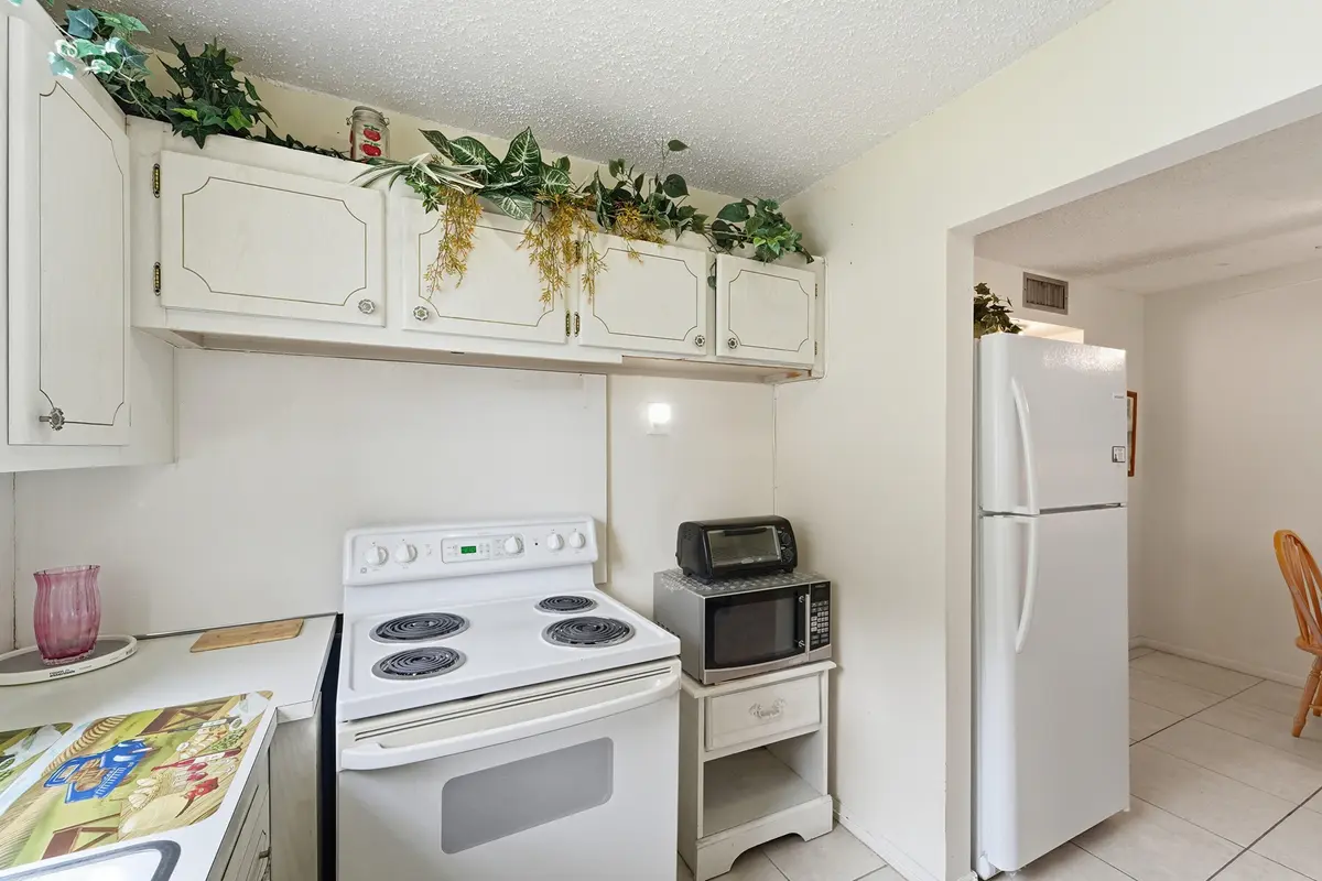 80 Harwood H Kitchen 2 at 80 Harwood H, Deerfield Beach