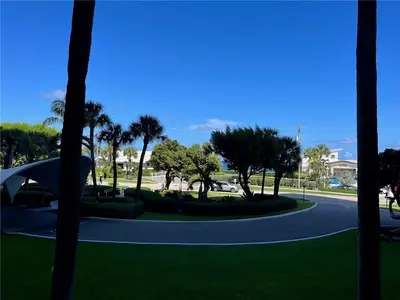 333 NE 21 Avenue 304, Deerfield Beach – Condominium for rent