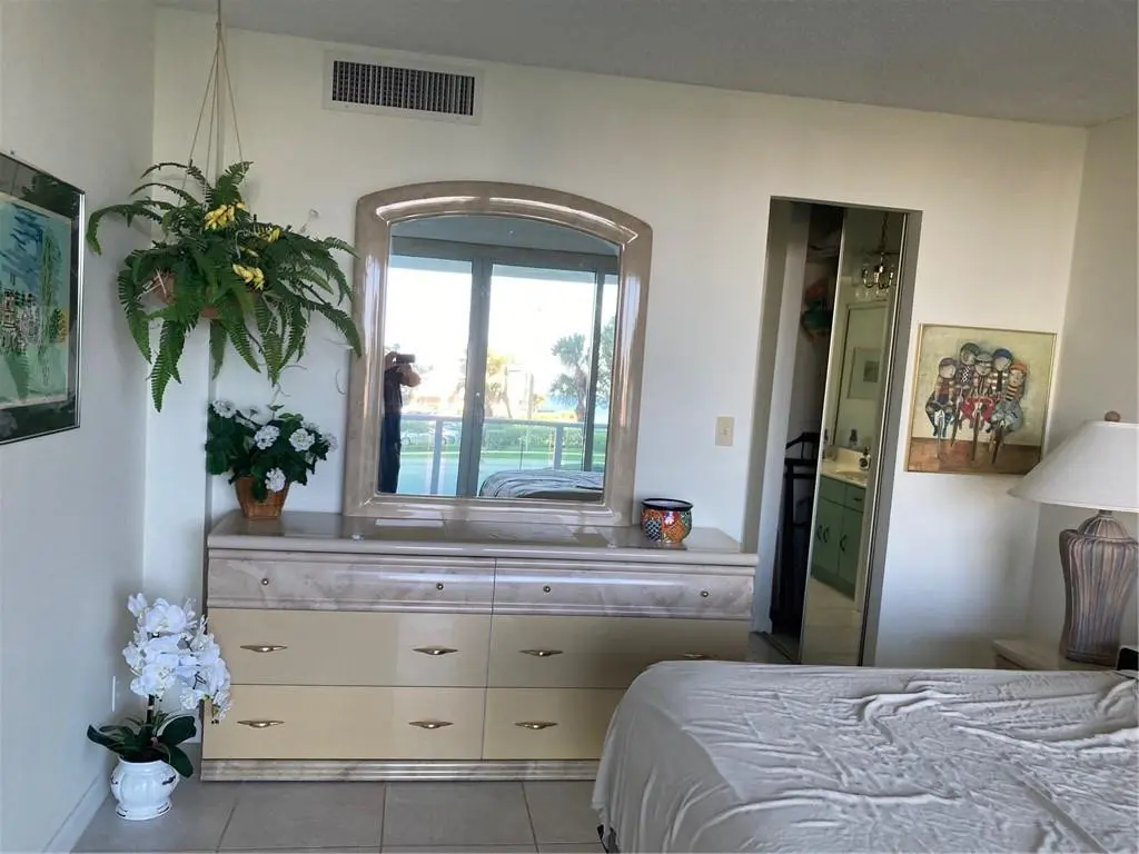 Master B/R at 333 NE 21 Avenue 304, Deerfield Beach