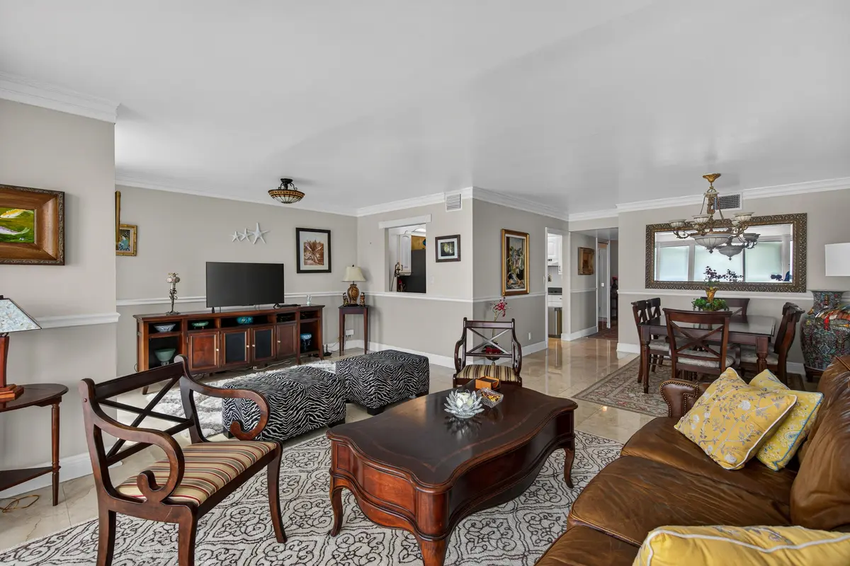 rondino-21 at 531 N Ocean Boulevard 1811, Pompano Beach