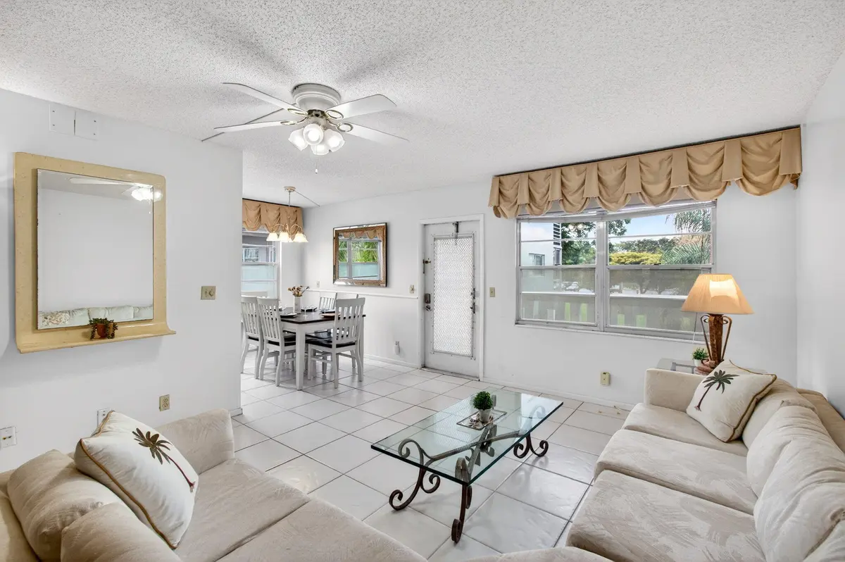 Entry/Living Room at 19 Suffolk A, Boca Raton