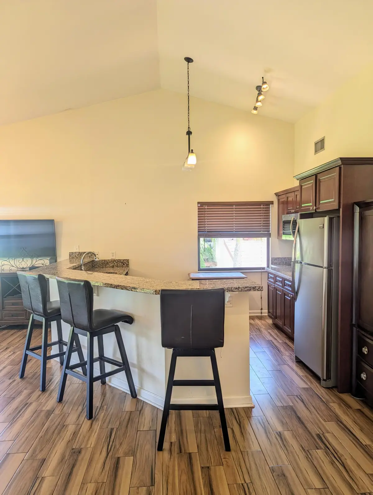 08a at 12676 Shoreline Drive 2f, Wellington