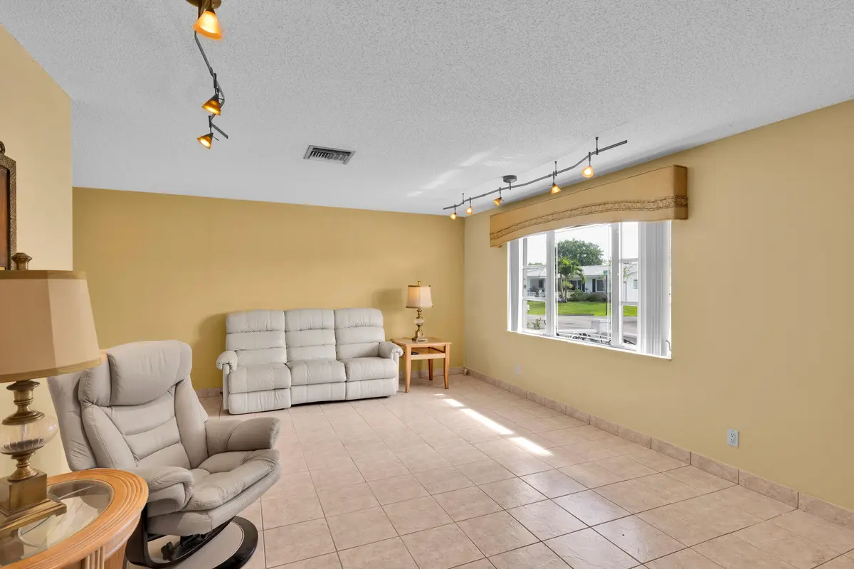 1501 NW 87th Lane Plantation 00011 at 1501 NW 87th Lane, Plantation