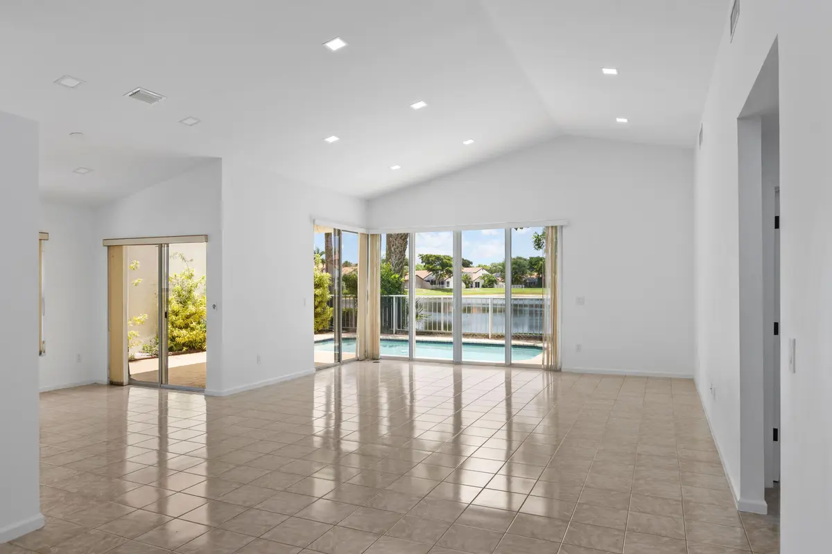 22586 Esplanada Drive Boca Raton FL 334 at 22586 Esplanada Drive, Boca Raton