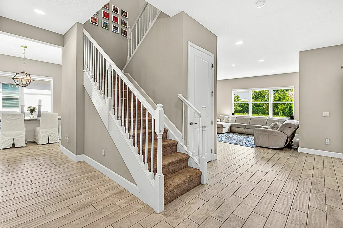 Living area at 15613 Orchard Drive, Westlake