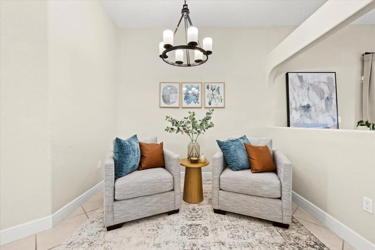 Family Room 4 at 14525 NW 88th Avenue, Miami Lakes
