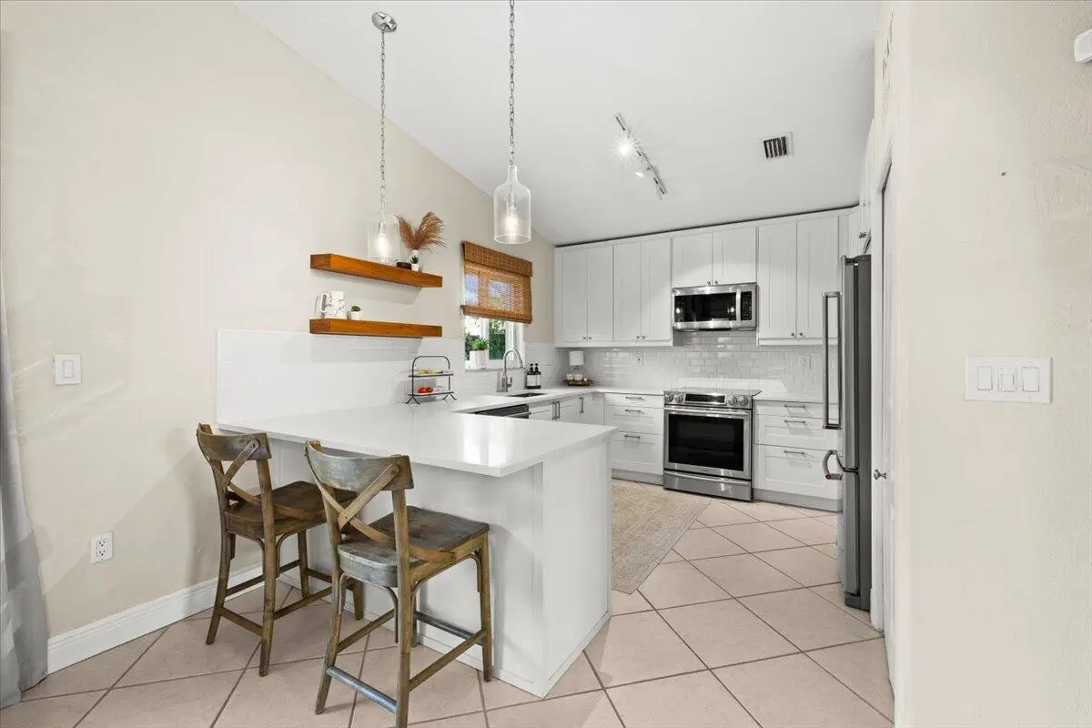Kitchen 1 at 14525 NW 88th Avenue, Miami Lakes