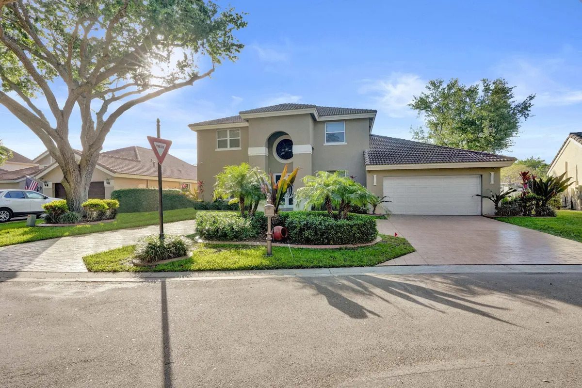 1-web-or-mls-DSC04932 at 6820 NW 73rd Street, Parkland