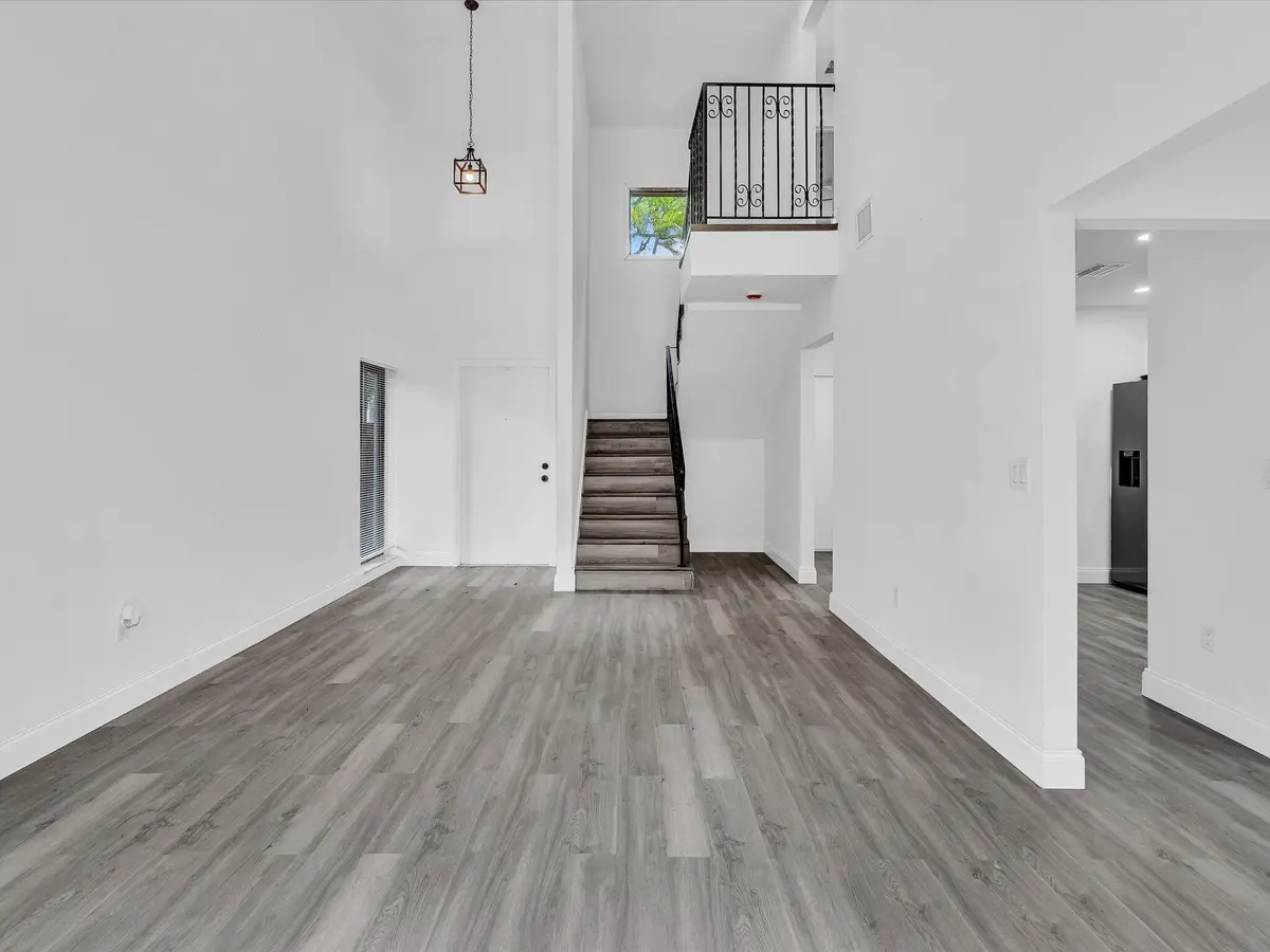 16-FPP00226 at 3841 Farragut Street, Hollywood