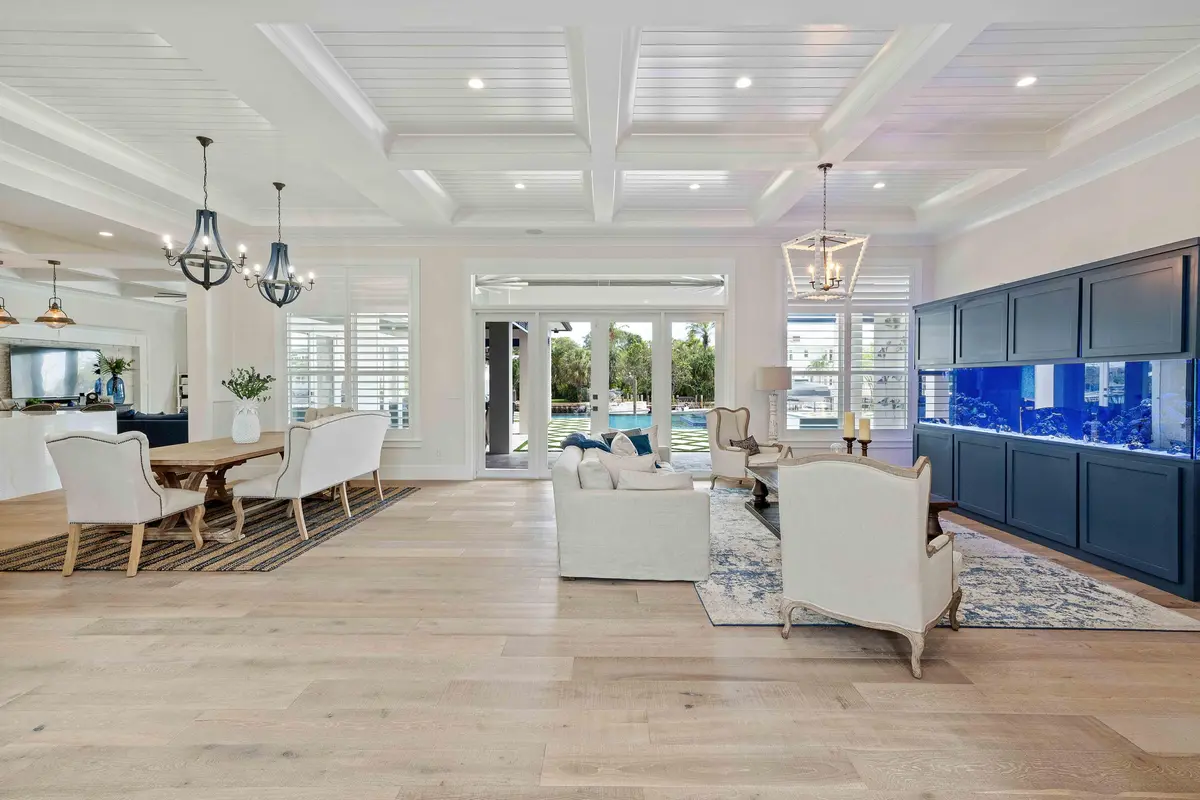Oak Floors at 261 Old Jupiter Beach Road, Jupiter