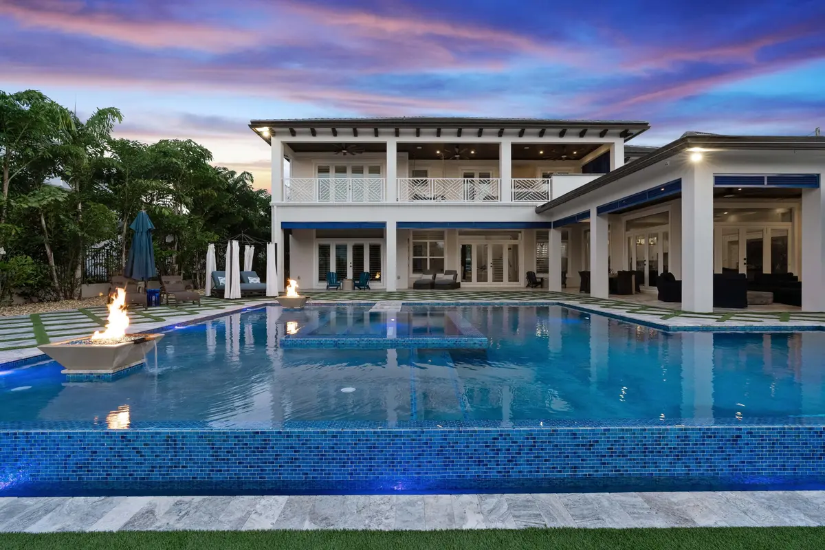 Infinity Pool at 261 Old Jupiter Beach Road, Jupiter