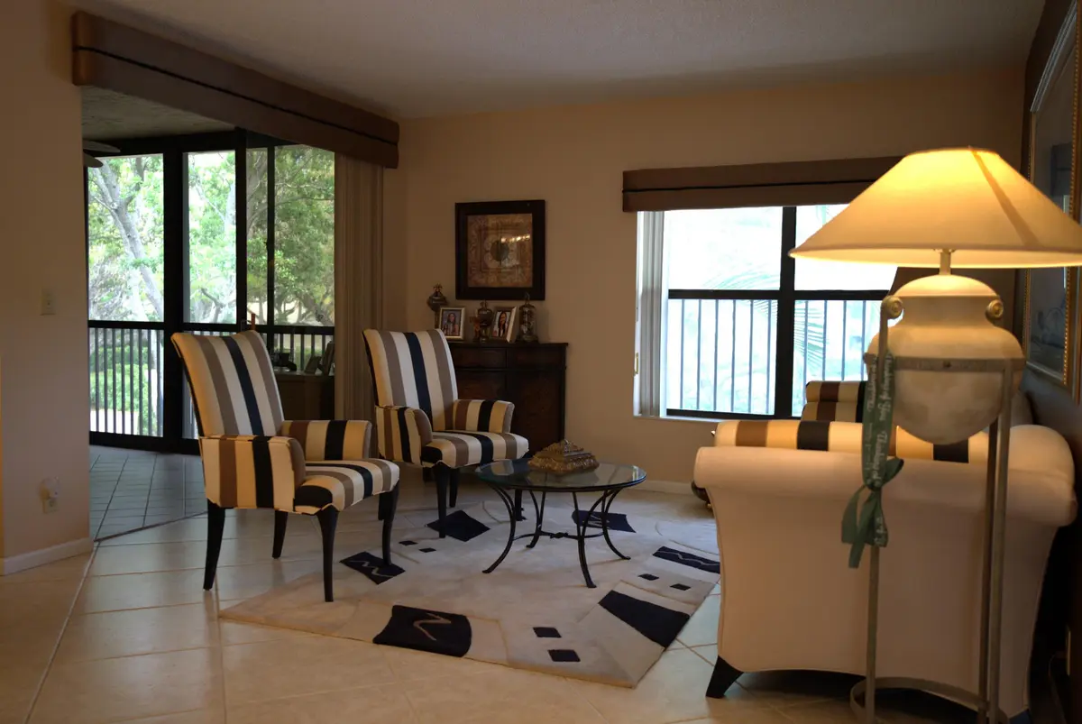 Living Room 1 at 2956 Carambola Circle 2031, Coconut Creek