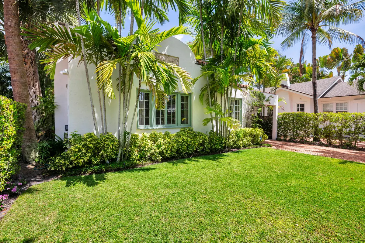 low-3 at 205 Westminster Road, West Palm Beach