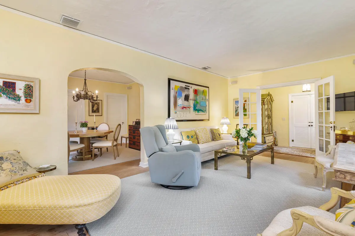 low-10 at 205 Westminster Road, West Palm Beach