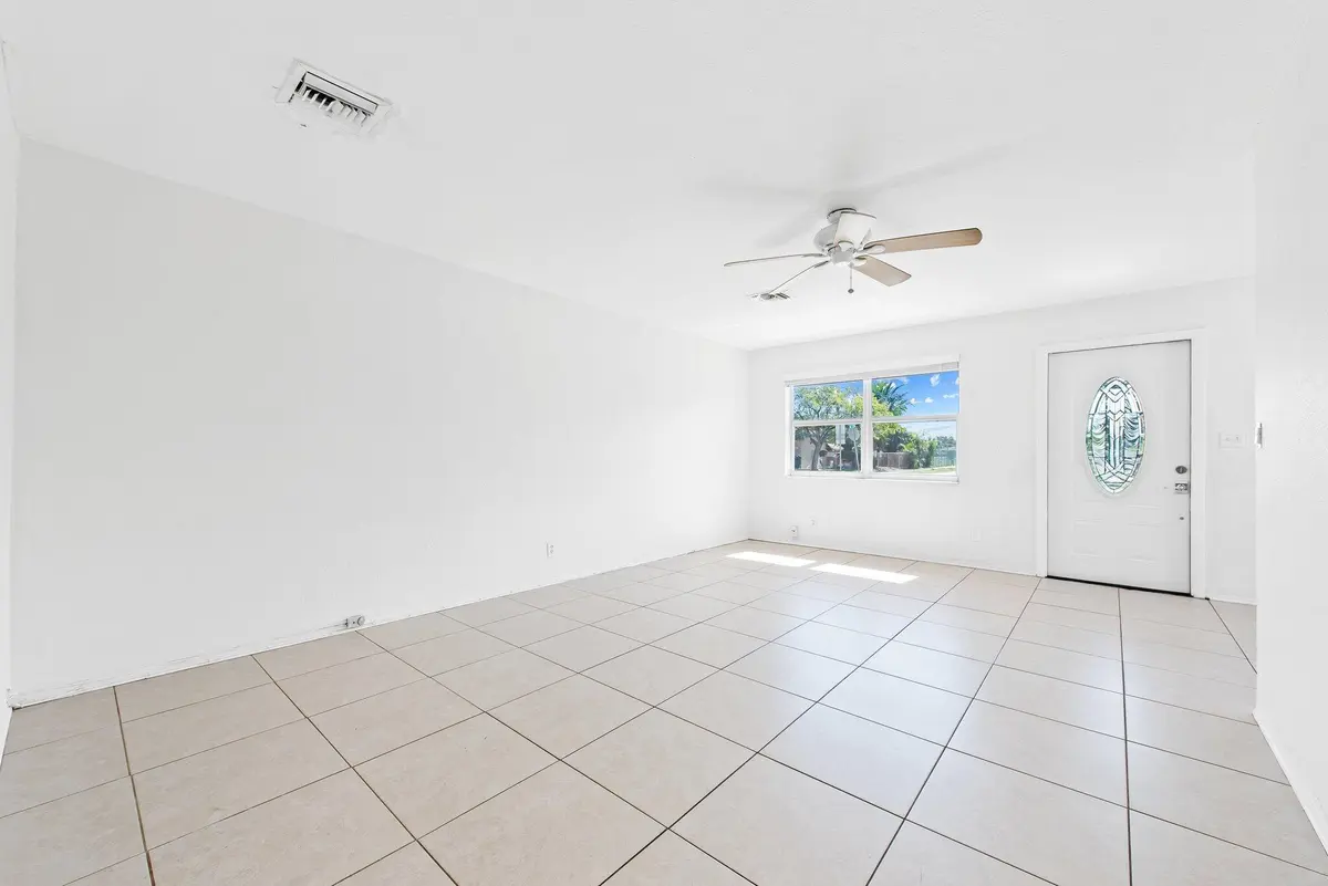 7-web-or-mls-_BWP5746 at 271 NE 57th Court 1-2, Oakland Park