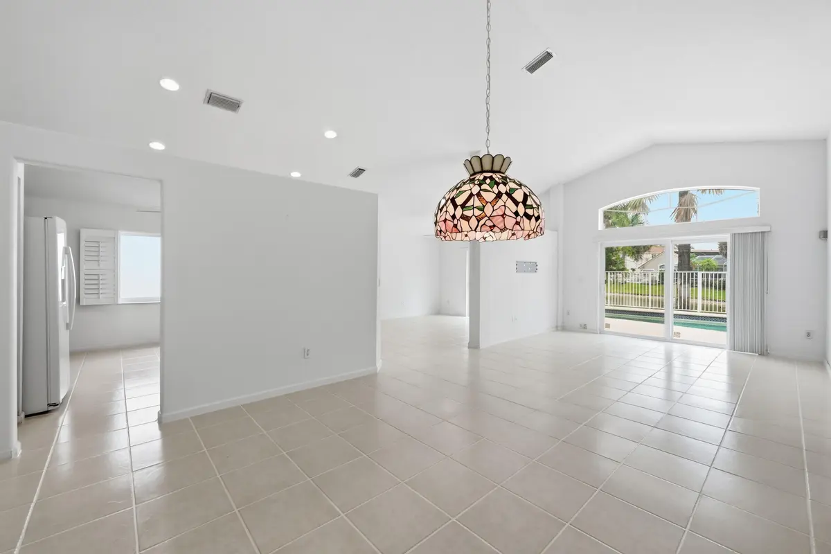 08_stl_2239 at 5355 NW 122nd Drive, Coral Springs