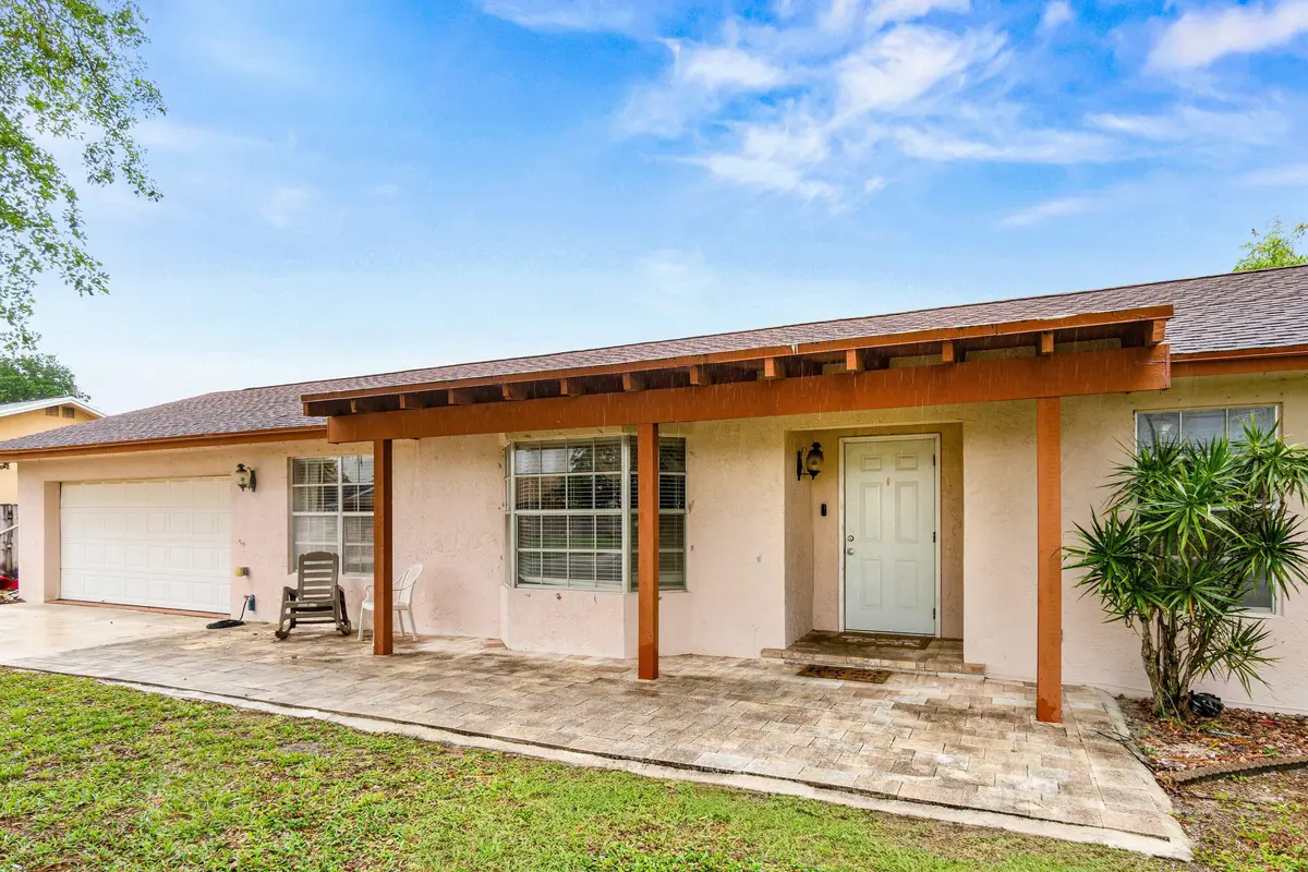 LARGE COVERED PORCH at 3169 Nautical Way, Lantana