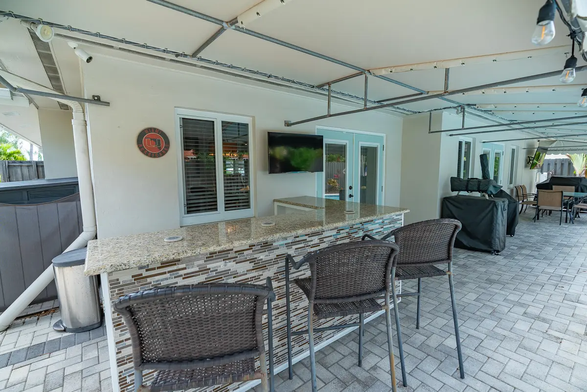 421 SE 4th Terrace, Pompano Beach, FL – photo 3