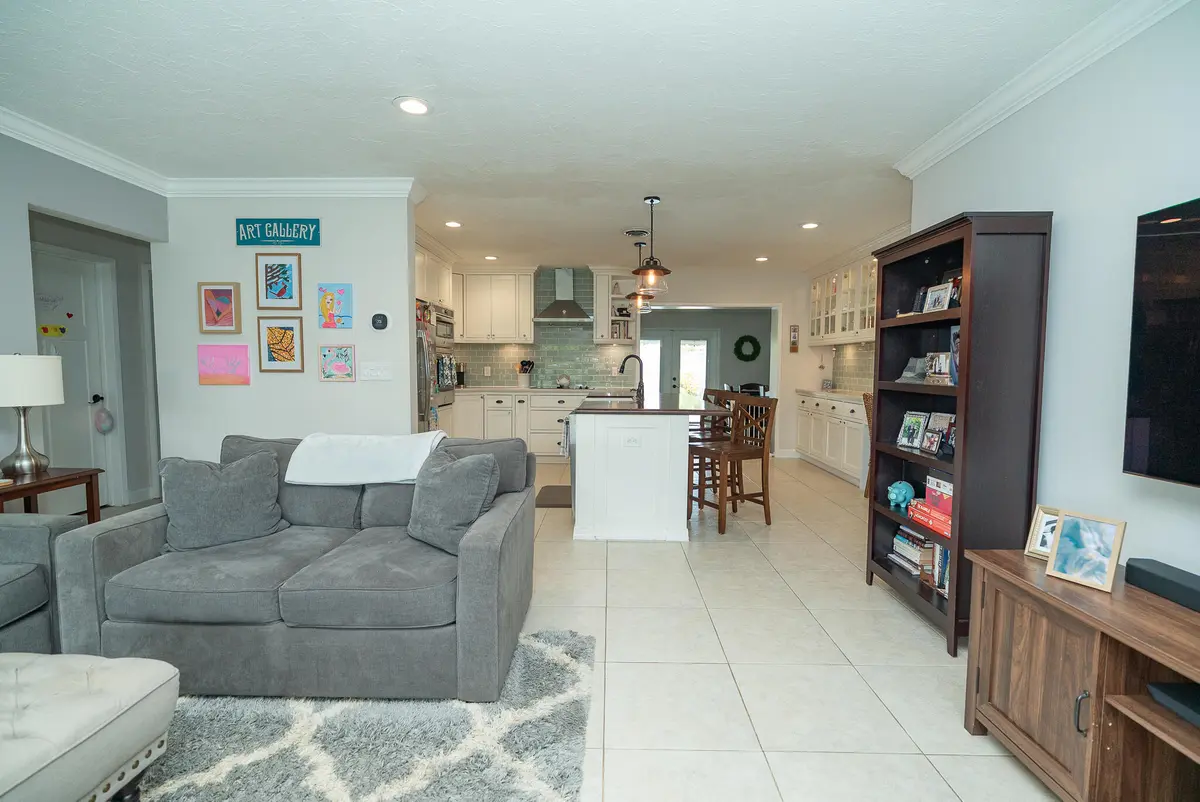 421 SE 4th Terrace, Pompano Beach, FL – photo 8