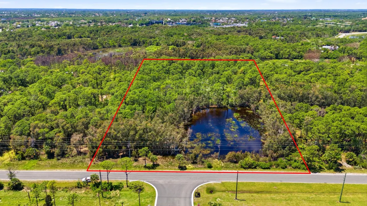 9a5d9b7b-f49d-41a2-8664-5bf8aedba45a at Silver Oak Drive, Port St. Lucie