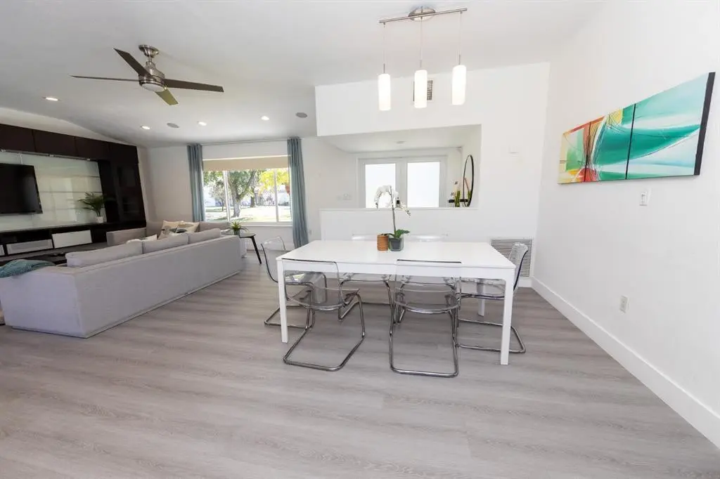 Photo 5 at 475 NE 142nd Street, North Miami