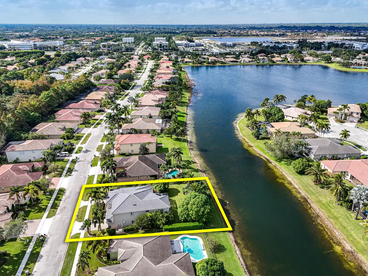 9863 Royal Cardigan Way at 9863 Royal Cardigan Way, West Palm Beach