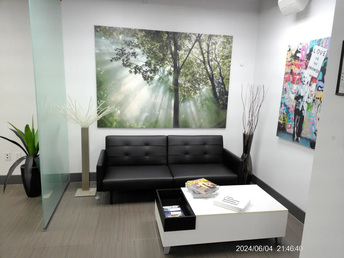 Welcome Area at 200 W Palmetto Park Road, Boca Raton