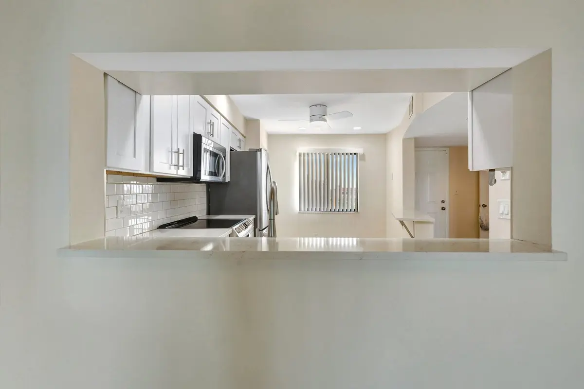 Photo 8 at 14460 Strathmore Lane 807, Delray Beach