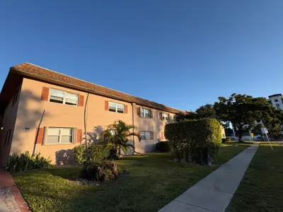 650 SW 2nd Avenue 2460, Boca Raton – sold