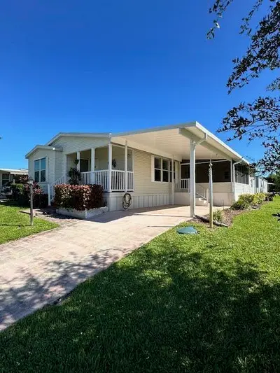 7955 SE Independence Avenue, Hobe Sound – sold