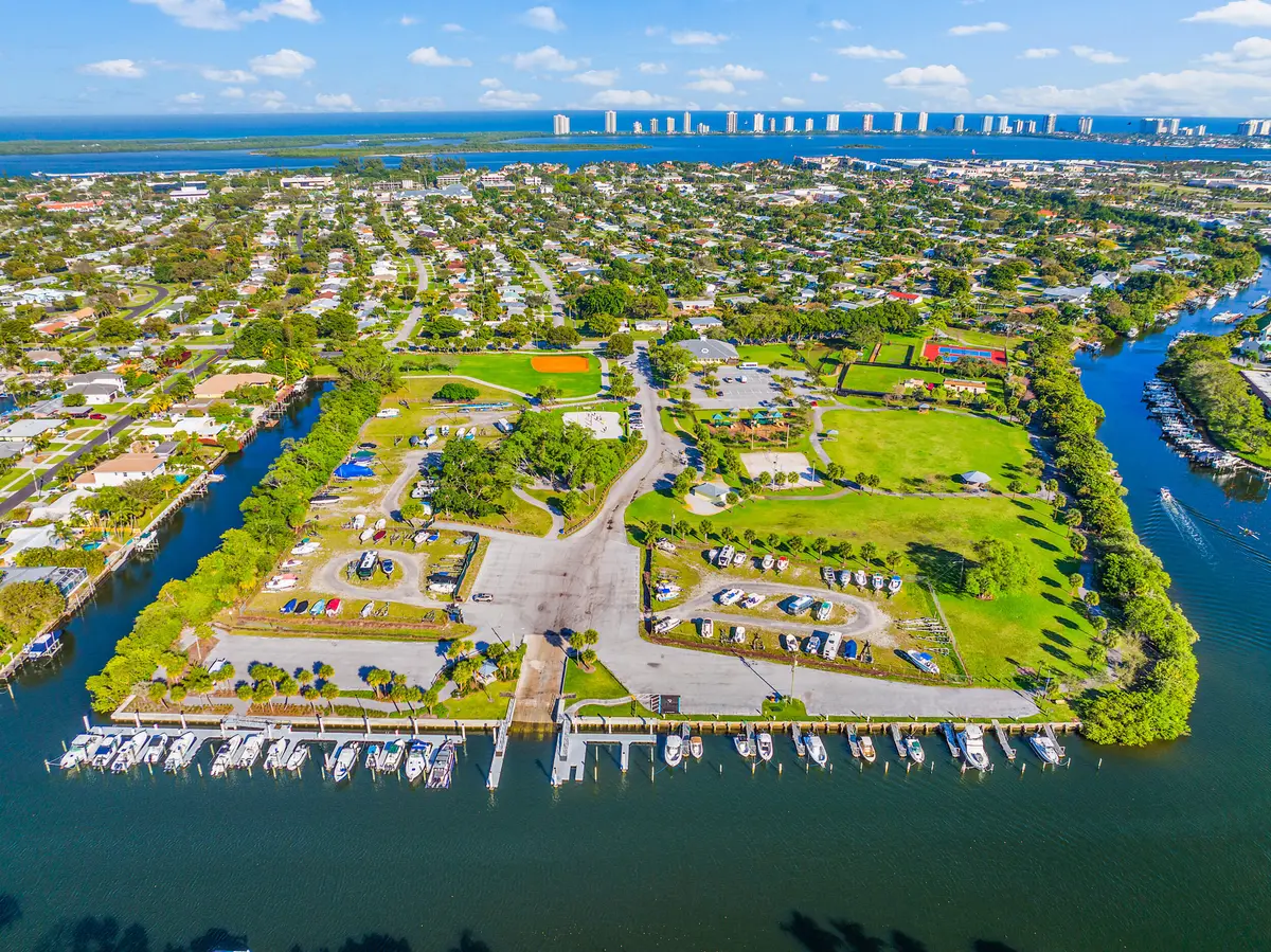 Anchorage Park at 844 Anchorage Drive, North Palm Beach