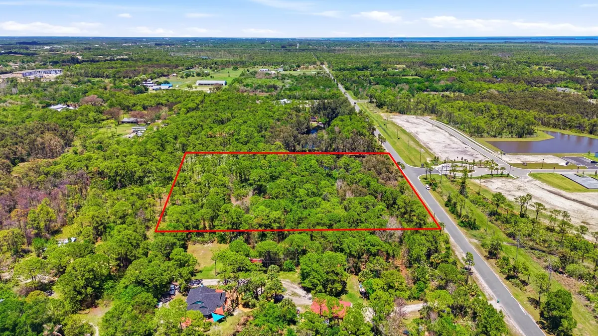 815266de-b1c8-4c85-8c92-51b5990fdfcc at Silver Oak Drive, Port St. Lucie