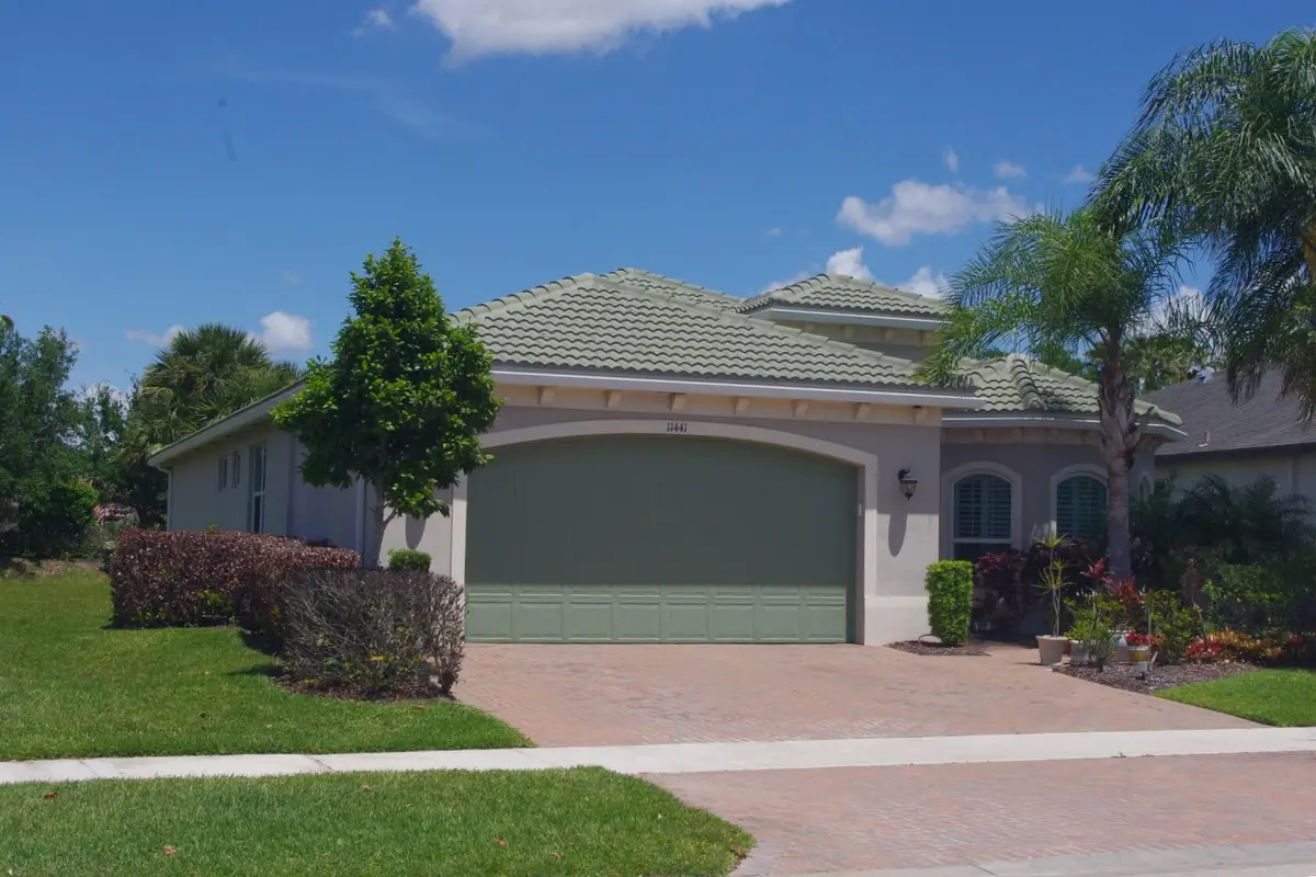 Garage at 11441 SW Lake Park Drive, Port St. Lucie