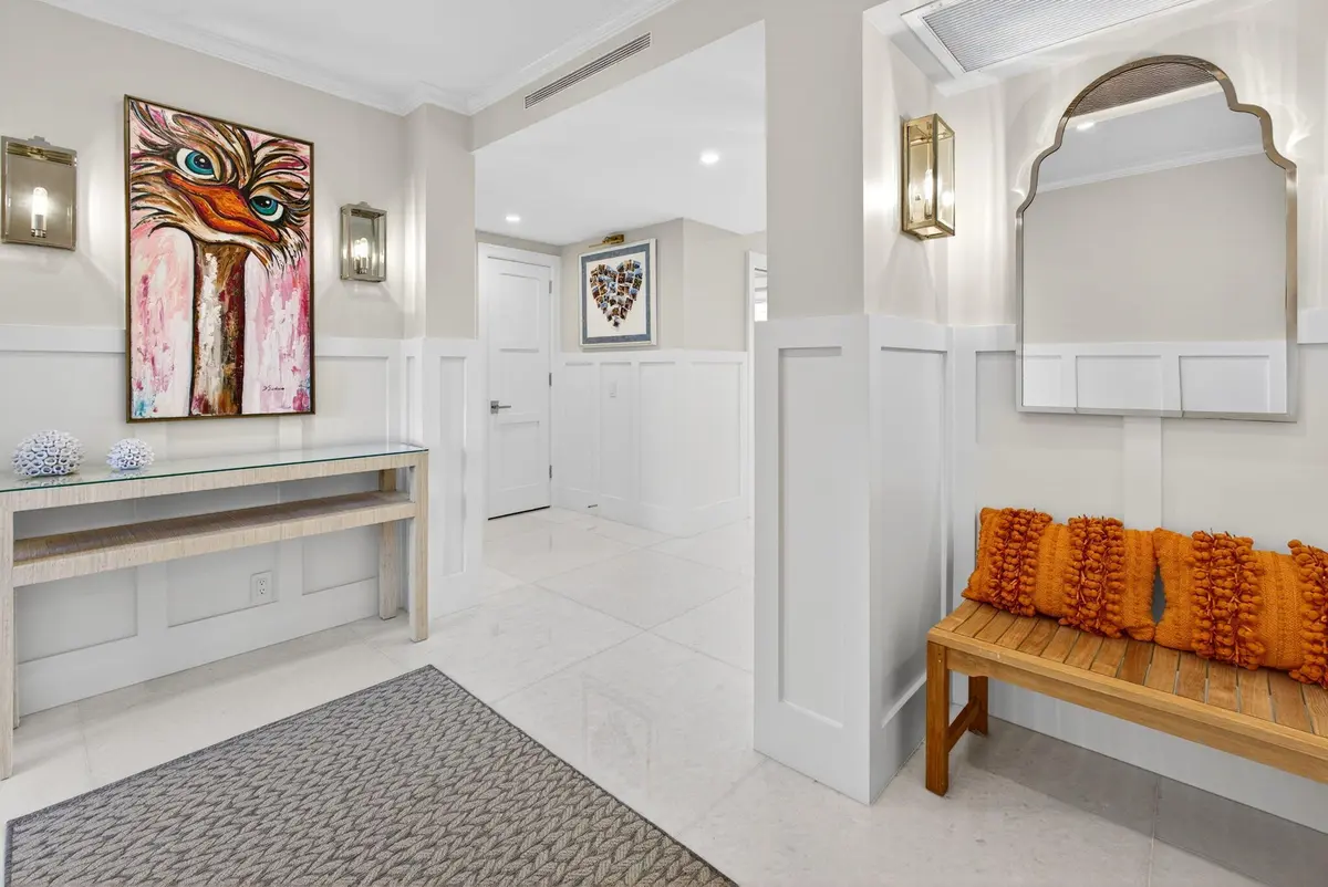 Entry at 2812 SE Dune Drive 1102, Stuart