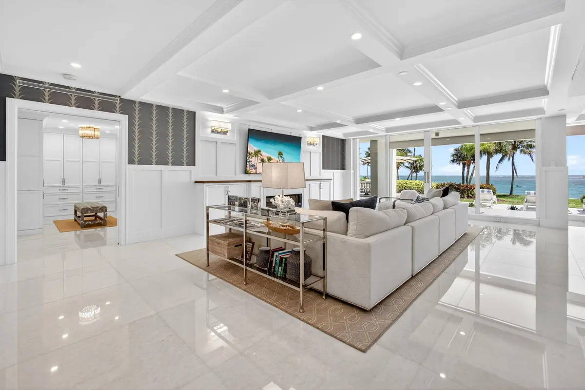 Living room at 2812 SE Dune Drive 1102, Stuart