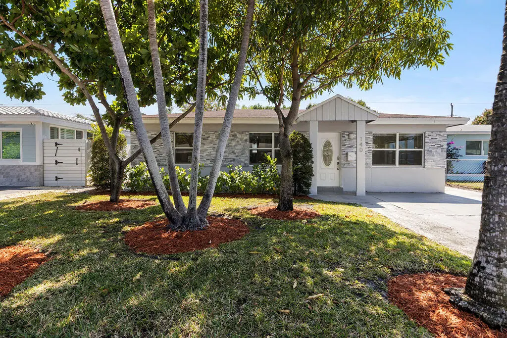 1W0A0487 at 140 NW 46th Street, Oakland Park