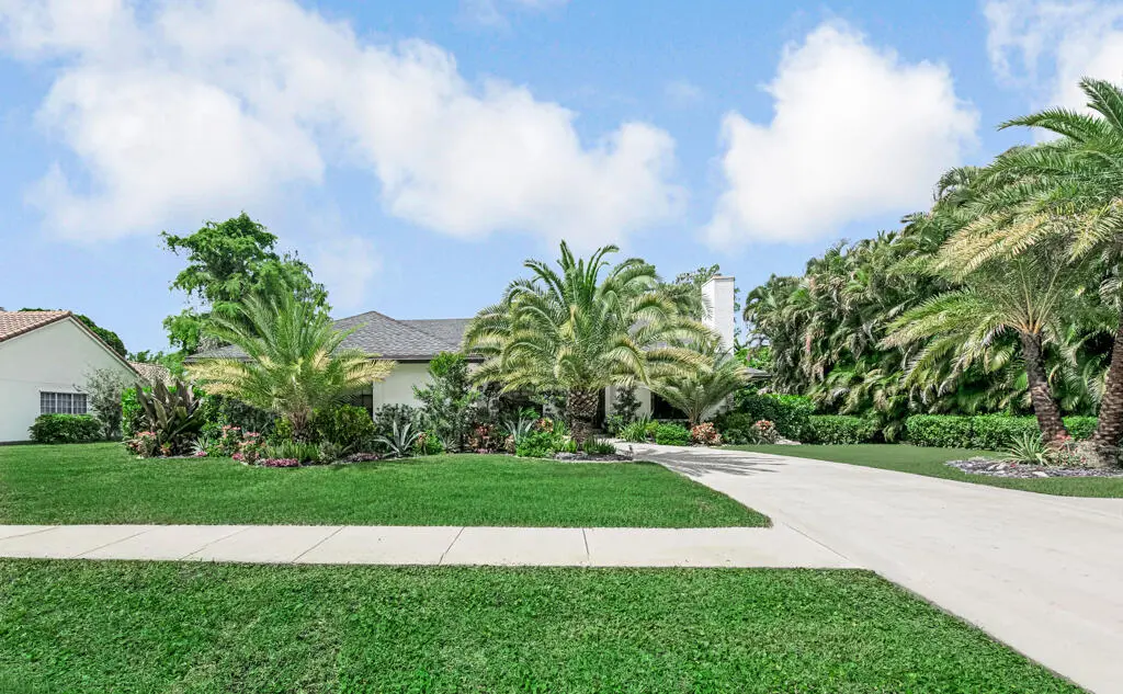 1593 Yarmouth Avenue, Wellington, FL – photo 2