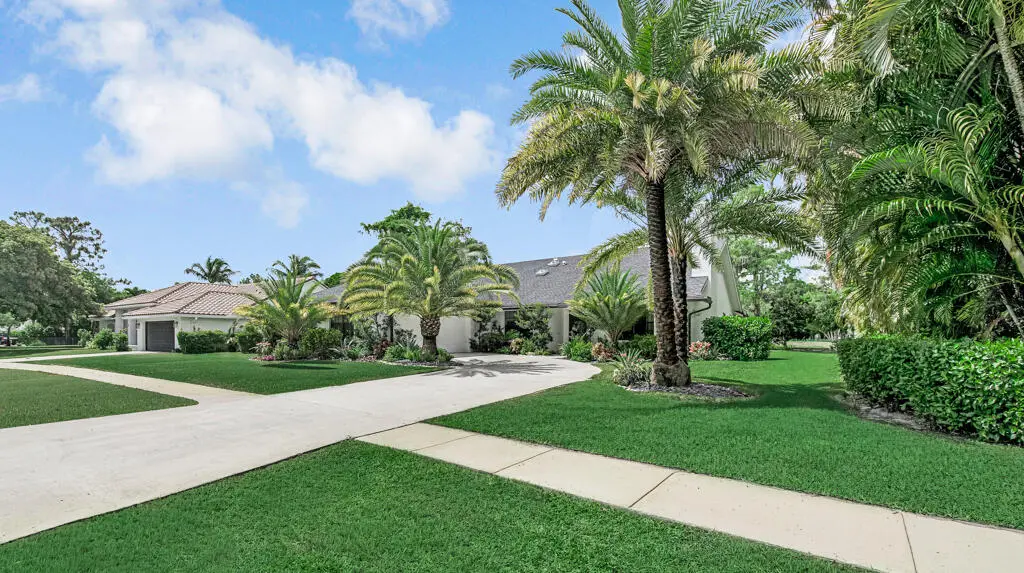 1593 Yarmouth Avenue, Wellington, FL – photo 3
