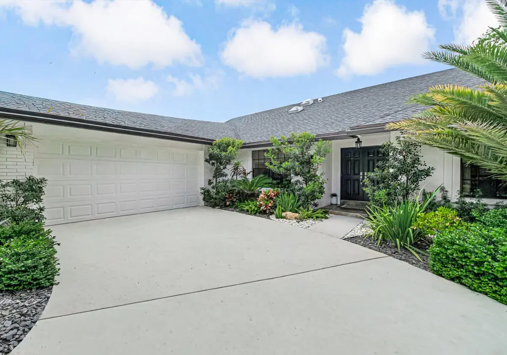 1593 Yarmouth Avenue, Wellington, FL – photo 4