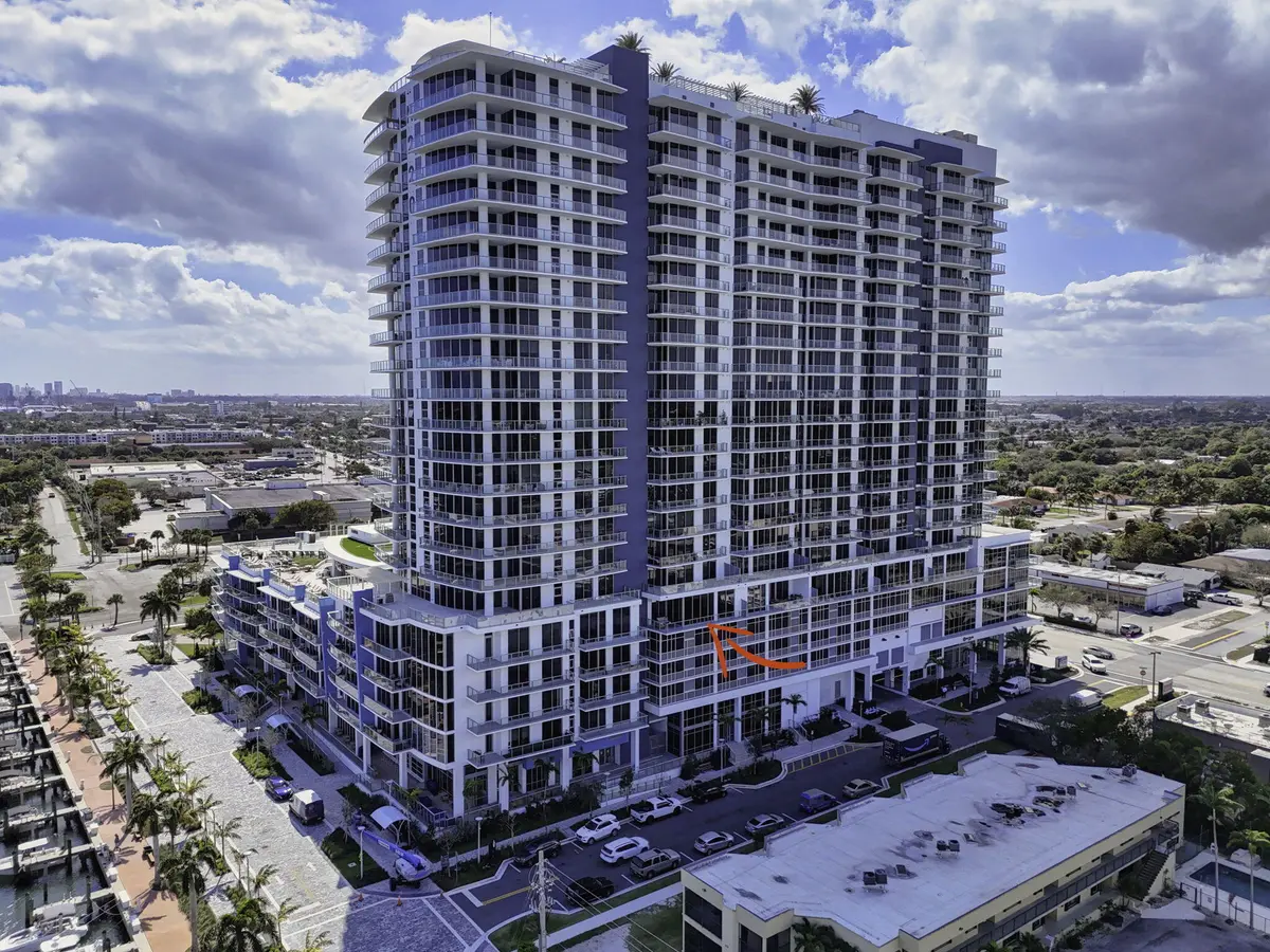 220 Lake Shore Drive 605, Lake Park, FL – photo 6