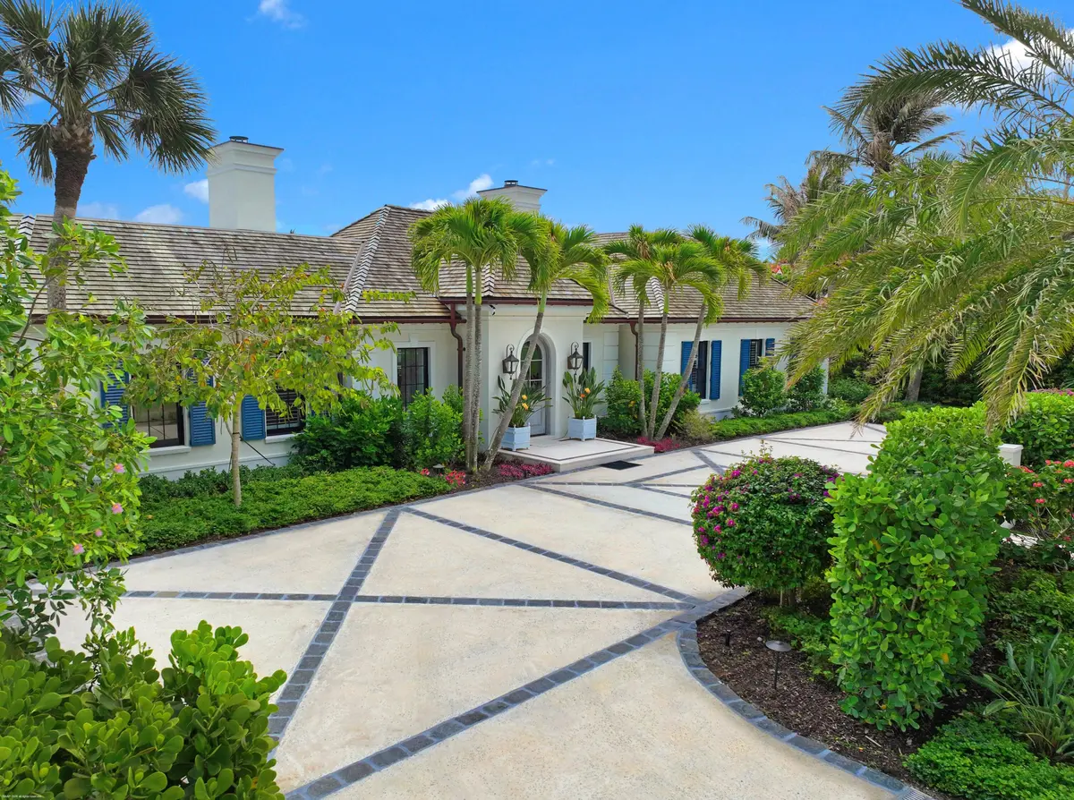 55 Links Rd 017 at 55 Links Road, Jupiter Island