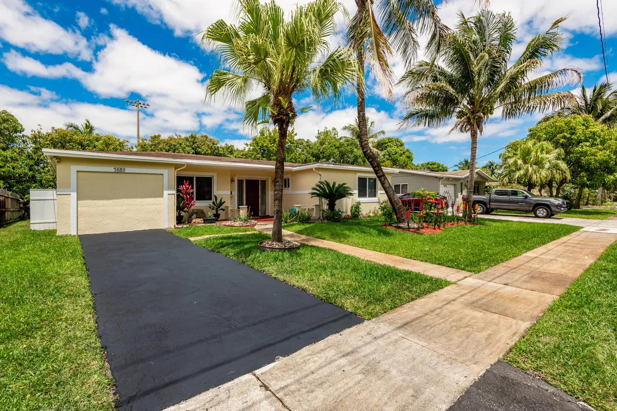 0-28 at 3685 NW 43rd Place, Lauderdale Lakes