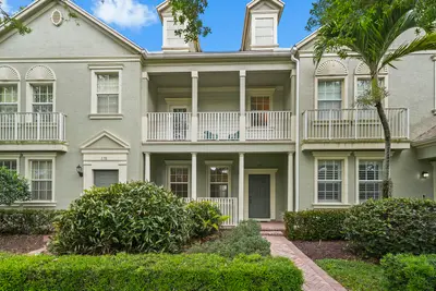 174 W Thatch Palm Circle, Jupiter – sold