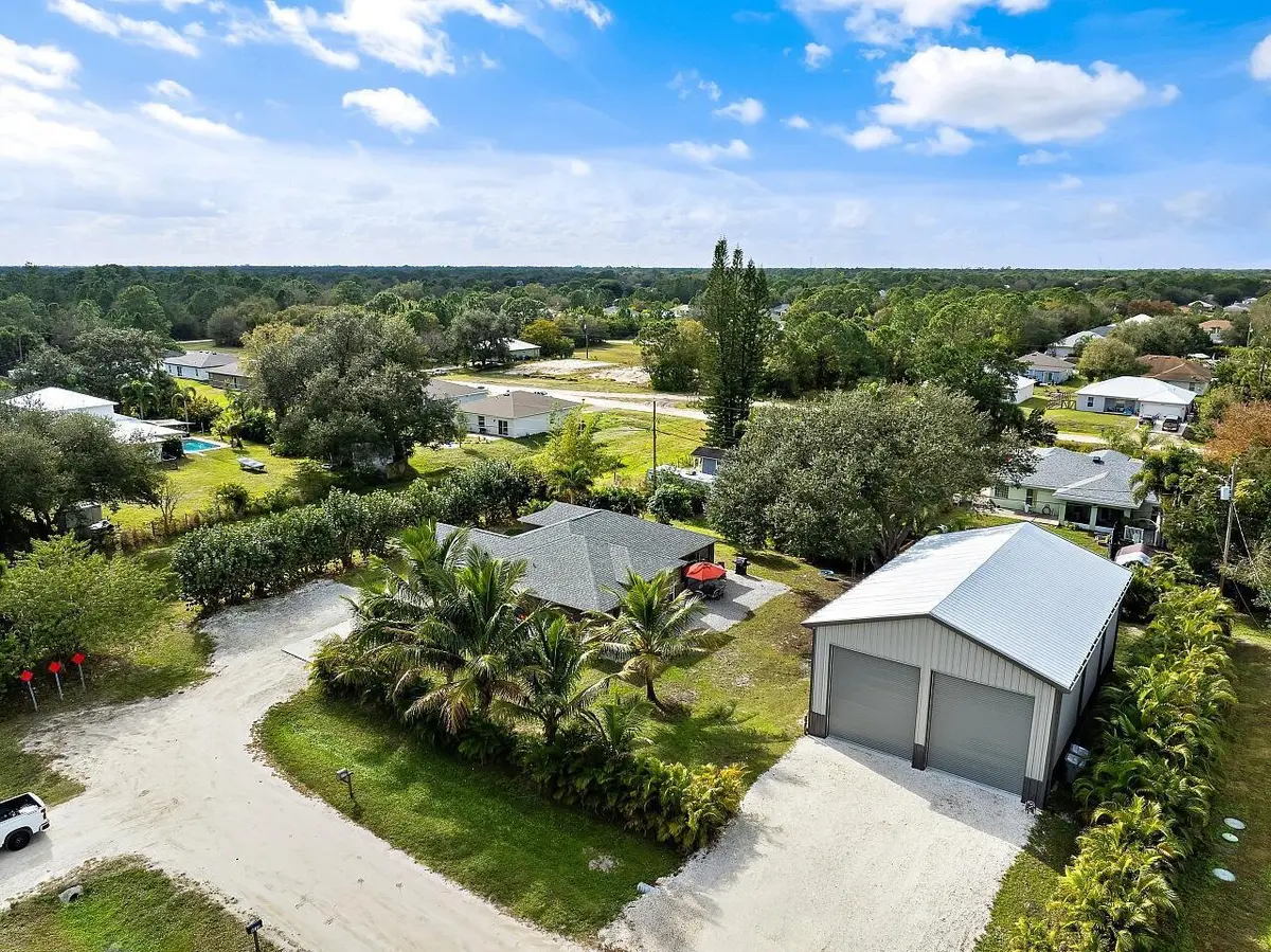 Front at 8015 97th Court, Vero Beach