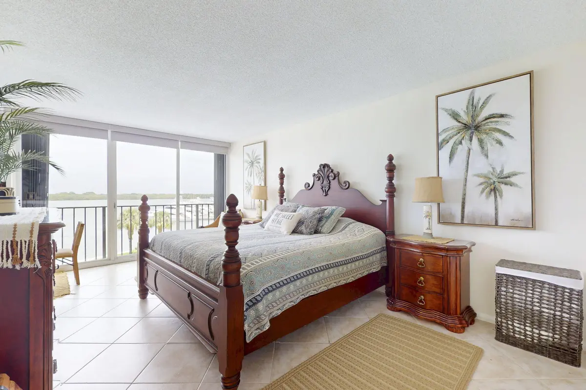 39-web-or-mls-iPixx_01_19 at 124 Lakeshore Drive 4280, North Palm Beach
