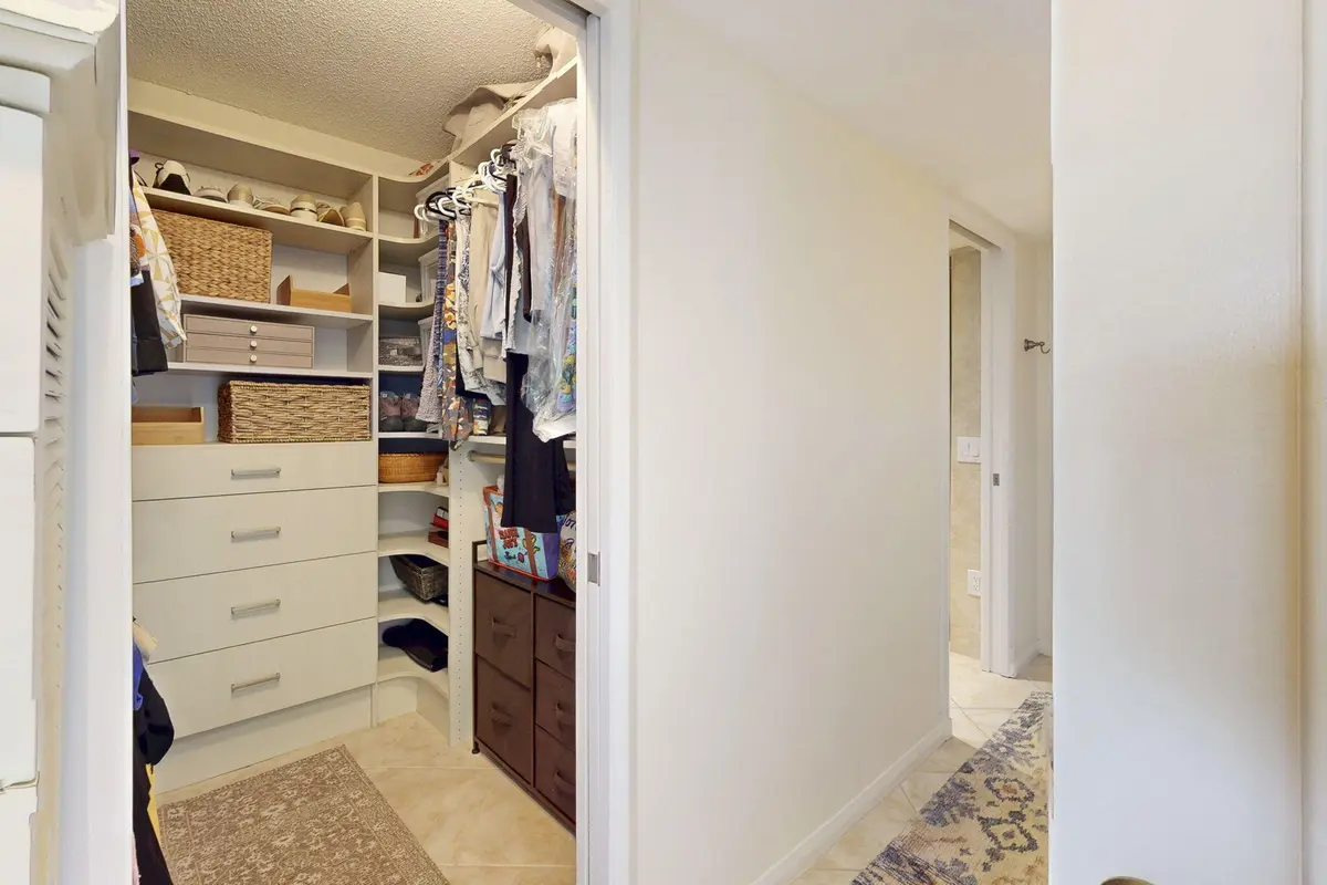 44-web-or-mls-iPixx_01_24 at 124 Lakeshore Drive 4280, North Palm Beach