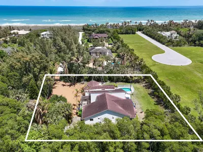 114 N Beach Road, Jupiter Island – sold