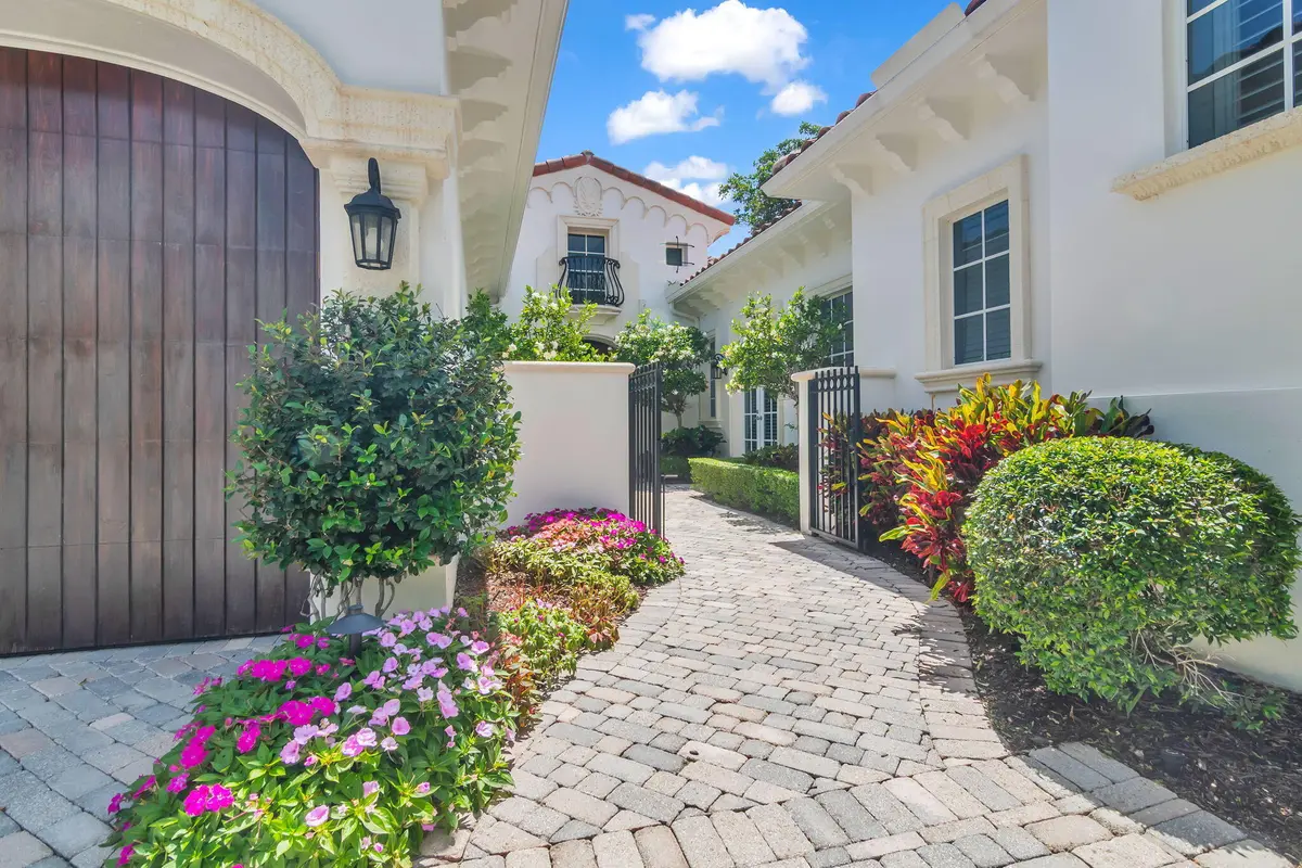 4-web-or-mls-4-print-4-web-or-mls-4-web- at 11202 Orange Hibiscus Lane, Palm Beach Gardens